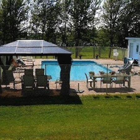 Doran Bay Resort Iroquois Extérieur photo